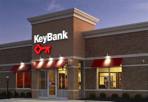 KeyBank is a regional bank head-branched in Cleveland, Ohio, in the United States. It has over 1,200 ATMs and 1,000 branches all over the country. The bank is recorded as the 24th largest bank in the United States and ranked 412th on the 2020 Fortune 500, thanks to its 2019 revenue. KeyBank Opening and Closing Hours